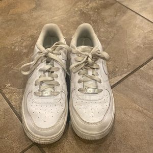 Nike Air Force 1 white size 6